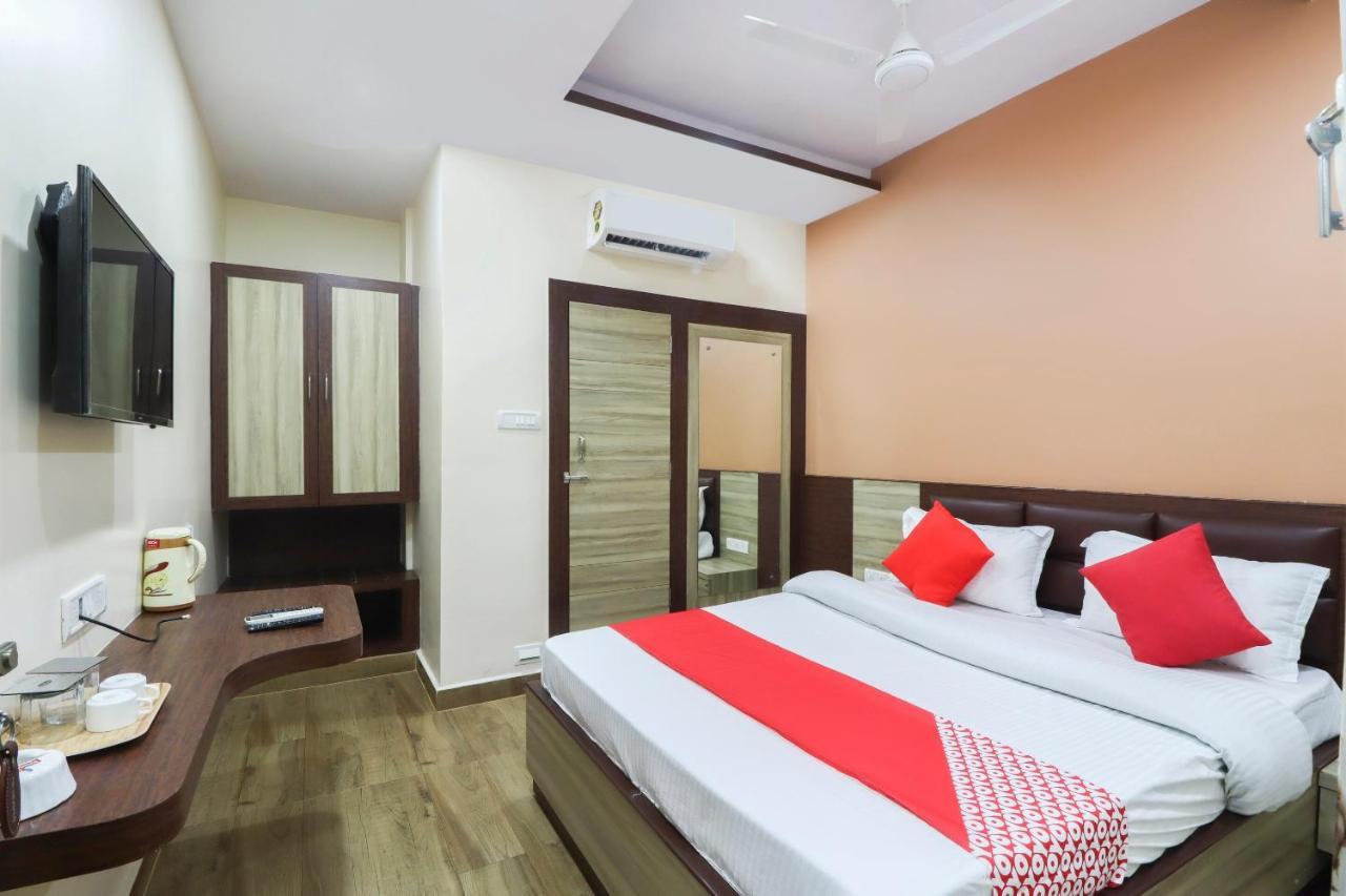 Capital O Hotel 7Th Heaven Jamshedpur Zewnętrze zdjęcie